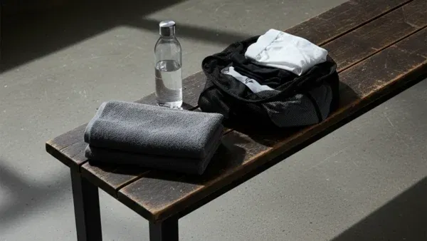 1) calzoncillos para hombre doblados con cinta métrica en flat-lay, vista superior