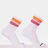 calcetines Barcode Berlin Half Socks Lesbian blancos con franjas naranja rosa y fucsia