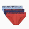 Pack de 3 slips Emporio Armani 4F726 en azul claro, azul oscuro y rojo, con detalles de la banda elástica contrastante