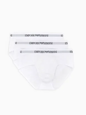 Pack de 3 slips blancos Emporio Armani de algodón puro, con diseño minimalista y logotipo en la cinturilla.