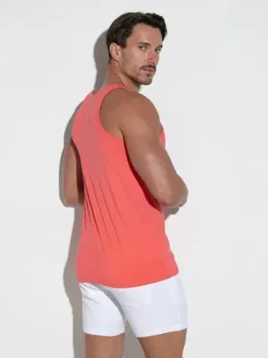 Camiseta de tirantes Code 22 Basic 3300 en color salmón, vista trasera, diseño ajustado y minimalista.