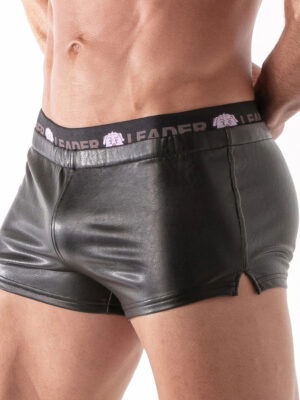 Short Leader ID Fetish Pig
