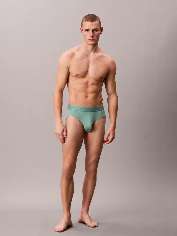 Pack 3 slips Calvin Klein de Modal Ultra Suave ZY1