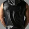 chaleco con capucha efecto cuero Locker Gear negro azul