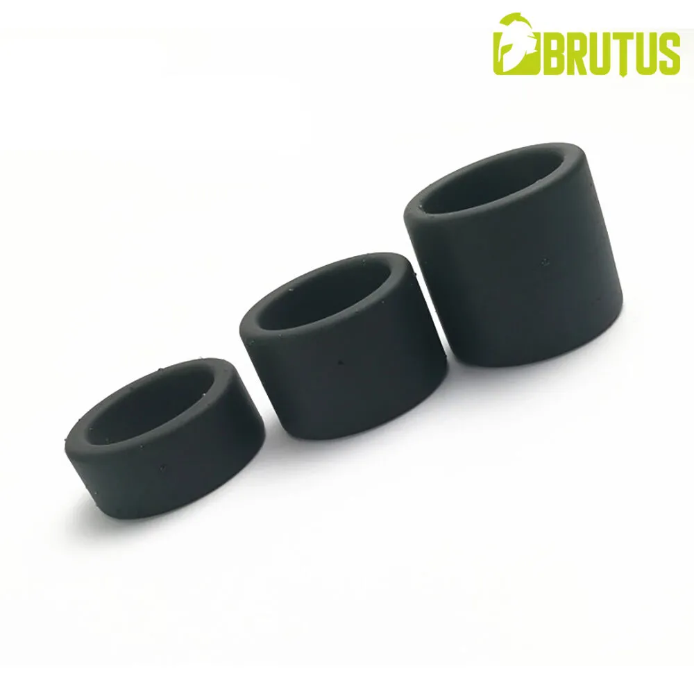 BRUTUS Squeezer Liquid Silicone Ball Tugger 40 x 34 mm.