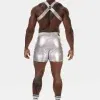 look completo hombre silver short camiseta y arnés metalizados