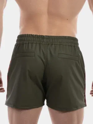 Short Barcode Berlin Zulu Army Rojo vista trasera con bolsillos posteriores