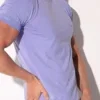 Vista lateral derecha con corte ceñido y color powder blue, Camiseta Code 22 Essential Powder Blue, Code 22