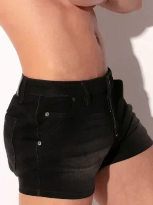 ALT 5: Detalle lateral del pantalón corto vaquero negro Code 22 con bolsillo delantero