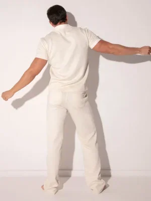 vista trasera de polo Code 22 Medley offwhite con relieve jacquard