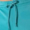 etalle del cordón tonal con terminal metálico logo Code 22 en short Silken teal