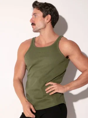 Camiseta de tirantes Code 22 Train canalé khaki, vista frontal tres cuartos con logo tonal