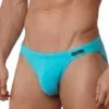 Vista lateral frontal de bañador slip liso azul turquesa con corte Sunbrief ajustado — BLU2551 Olaf Benz