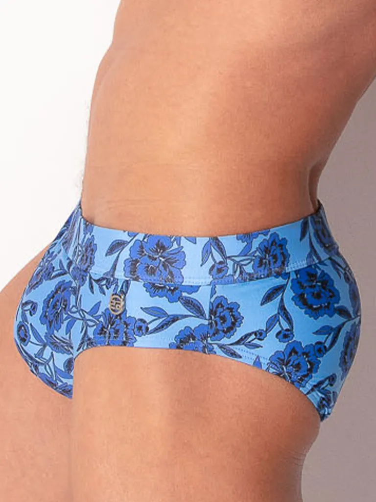 Primer plano lateral trasero del estampado floral, bañador slip push up Code 22 Melbourne