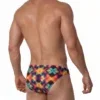 Vista trasera lateral de slip Hip Brief Manstore M2577 Party con estampado geométrico multicolor