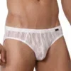 Detalle frontal de slip blanco Olaf Benz RED2560 con dibujo ondulante transparente