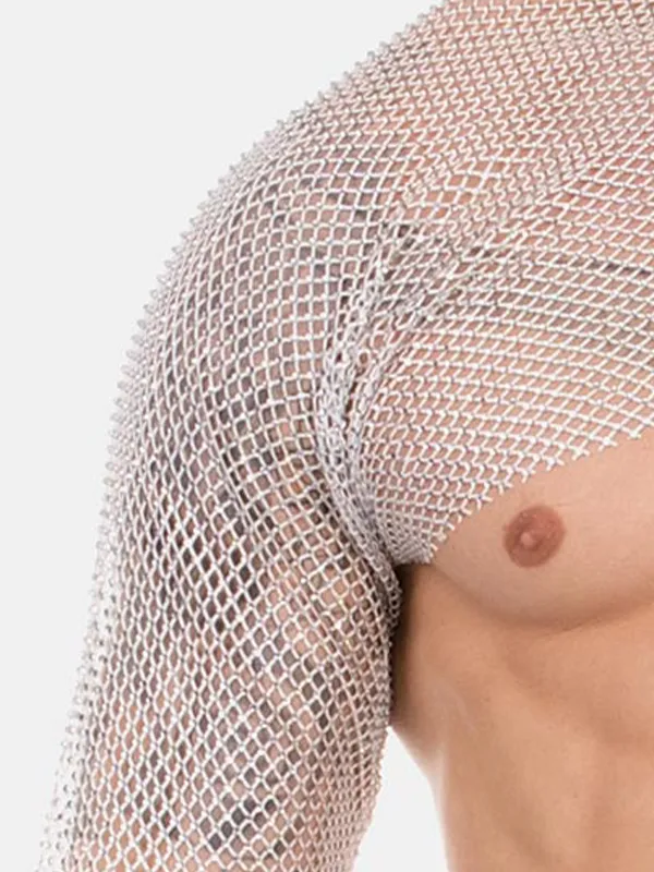 Detalle de la rejilla brillante del crop top bolero blanco Blinky de Barcode Berlin