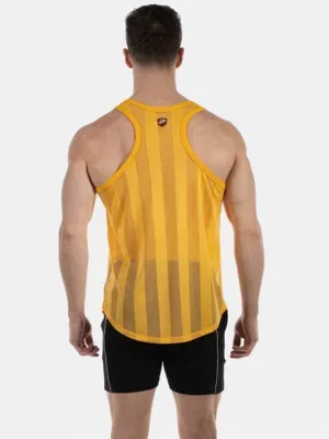 Espalda nadadora de la camiseta de tirantes de rejilla amarilla Tobías de Barcode Berlin