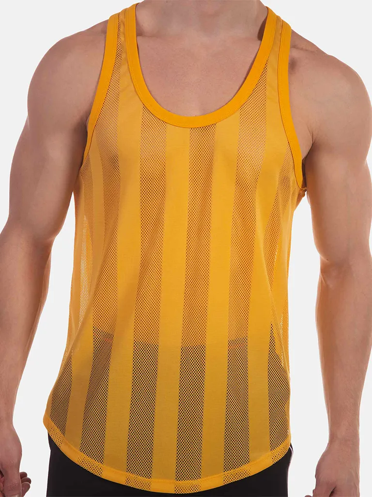 Detalle frontal de la rejilla de rayas de la camiseta de tirantes Tobías amarilla de Barcode Berlin