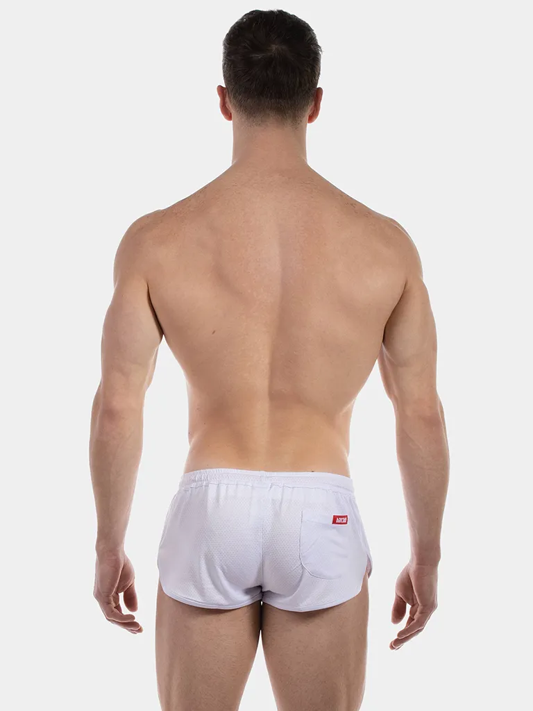 Vista trasera del short deportivo blanco Costa de Barcode Berlin