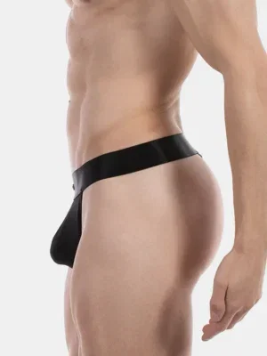 Vista lateral del tanga hombre negro Julian de Barcode Berlin con cintura elástica
